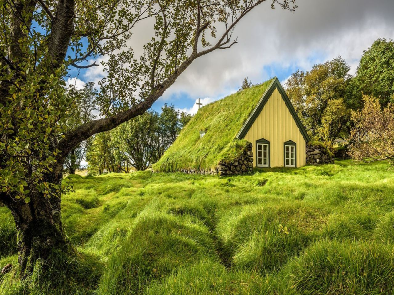 A Guide to Iceland’s Turf Houses