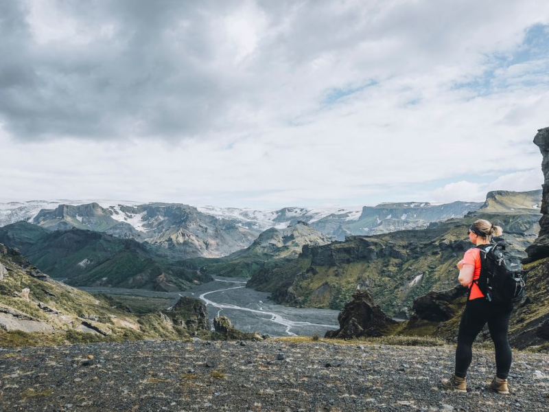 Hiking Through Thórsmörk